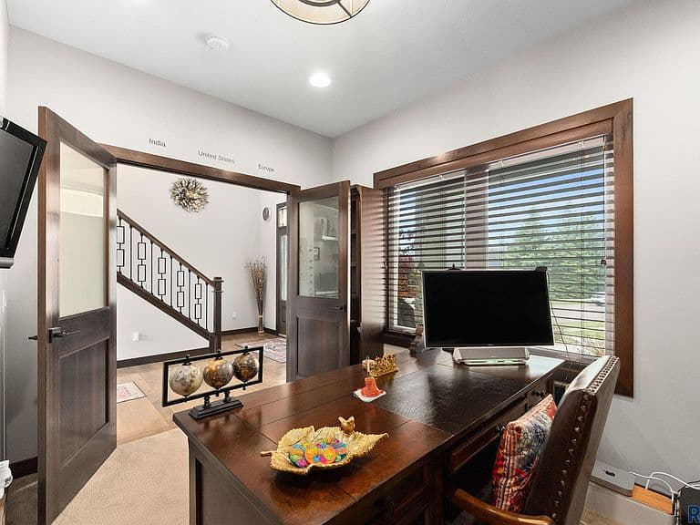 2201 W Sleigh Creek Trl photo 5