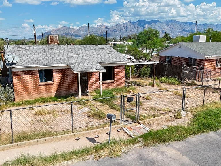 116 W Birdman Dr photo 4