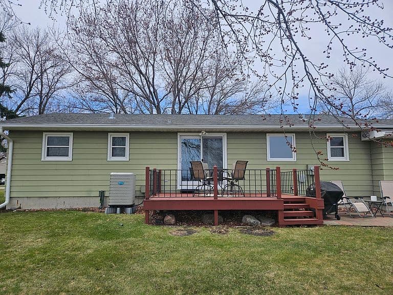 306 Enterprise Dr photo 3