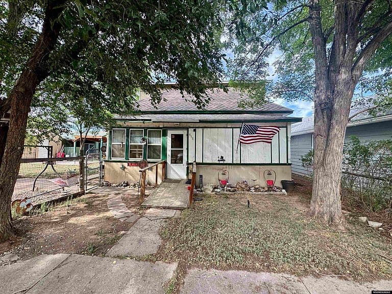 438 Big Horn St photo 1