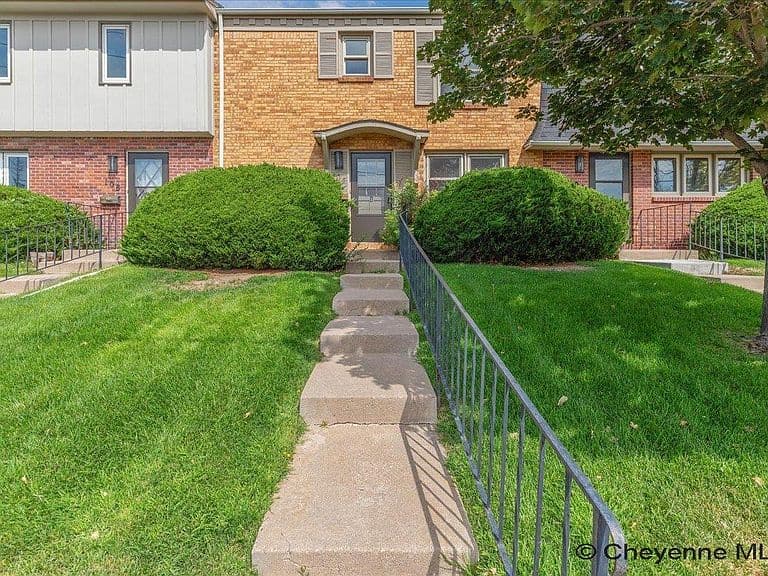 104 W 29th St photo 1