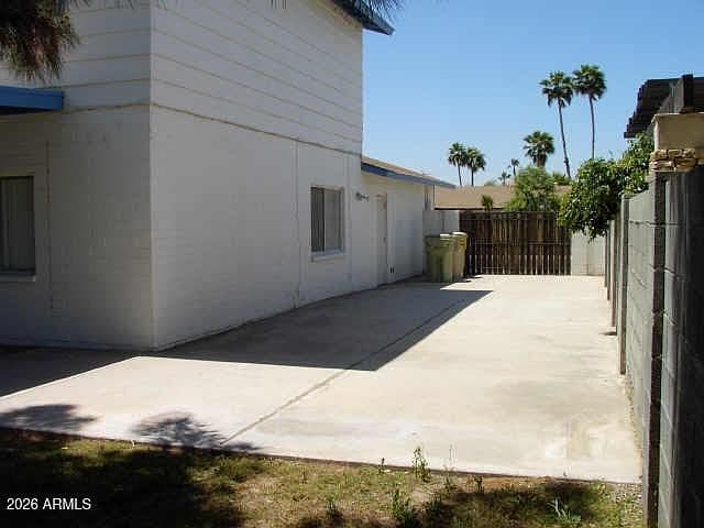 11025 N 54TH Drive photo 4