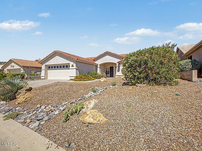 37654 S Skyline Dr photo 3