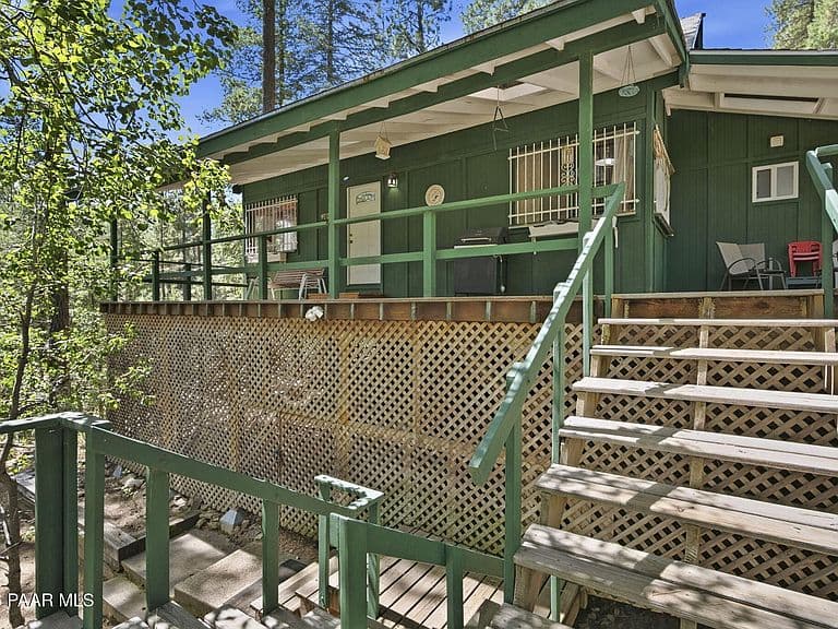 2810 E Aspen Ln photo 4