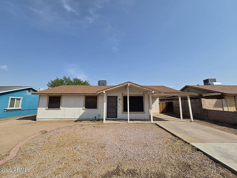 5014 W SHERIDAN Street photo 1