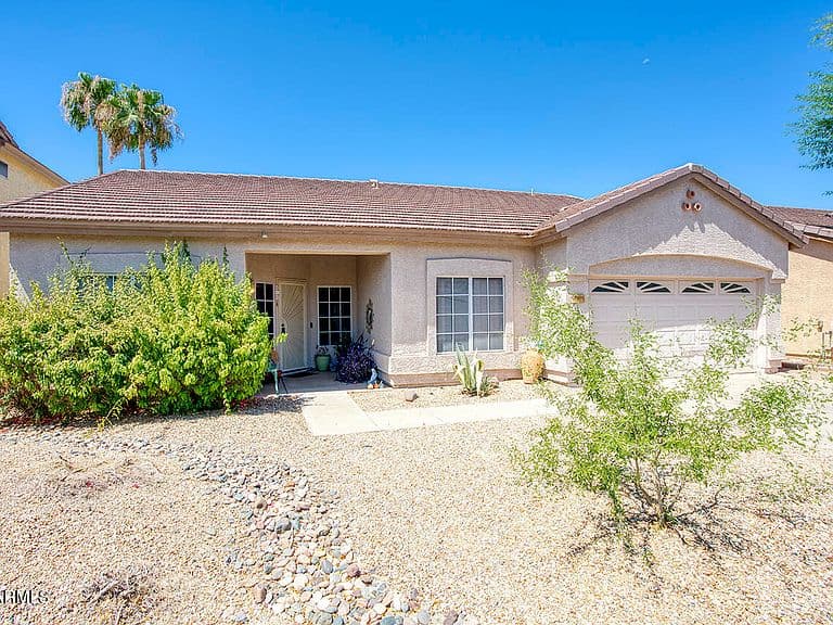 14905 W LUPINE Lane photo 3