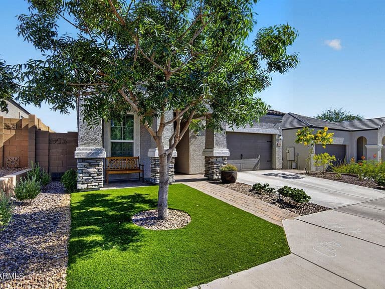 2021 W PLUM Road photo 3