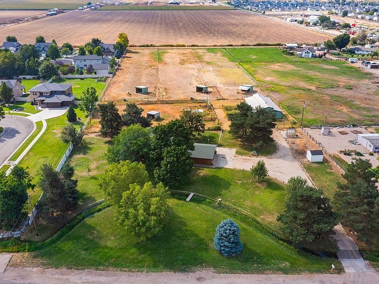 8855 W Tarp Dr photo 4