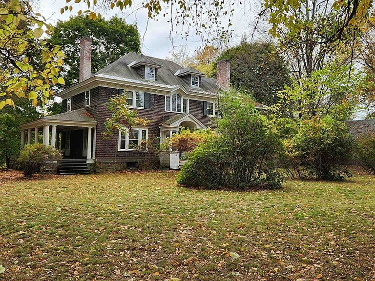 15 Bailey Avenue photo 2