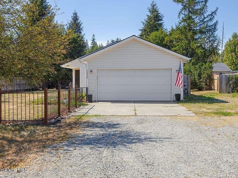 24525 N Corbin Hill Rd photo 1