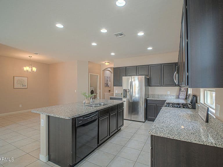41105 W GANLEY Way photo 3