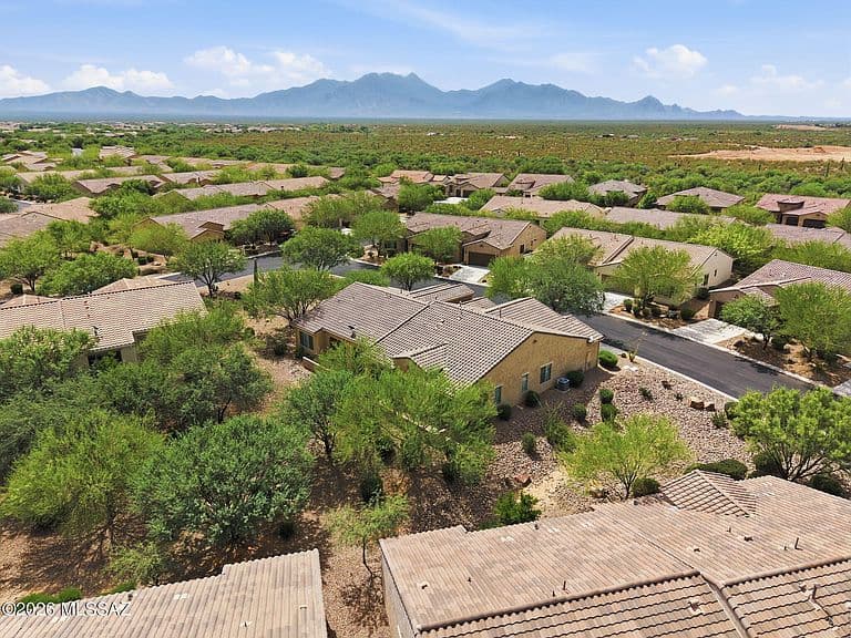1058 N Echo Ranch Dr photo 4