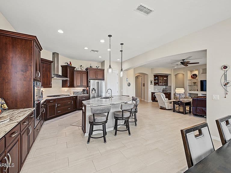 5935 W CACTUS WREN Way photo 4