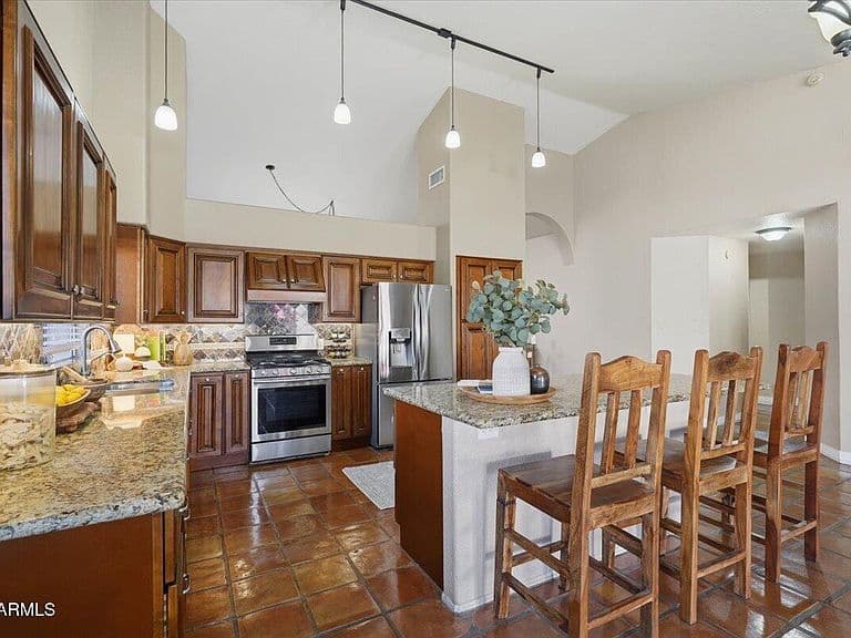 4346 W MISTY WILLOW Lane photo 4