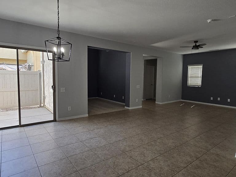 16027 N 19TH Drive photo 5