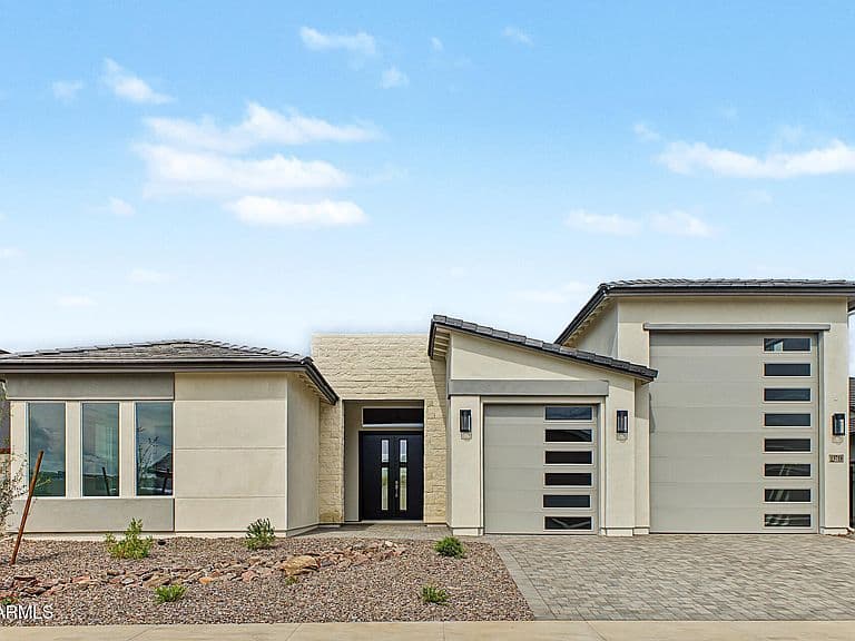 13718 W HACKAMORE Drive photo 4