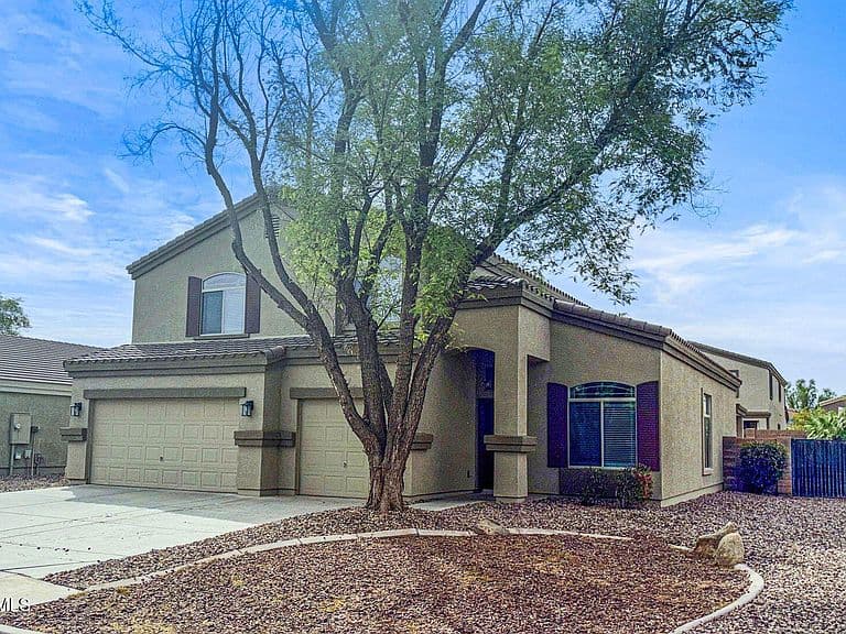 42783 W MAGNOLIA Road photo 3