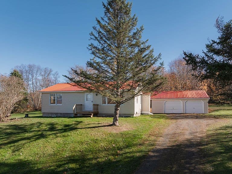 87 Woodway Drive photo 4