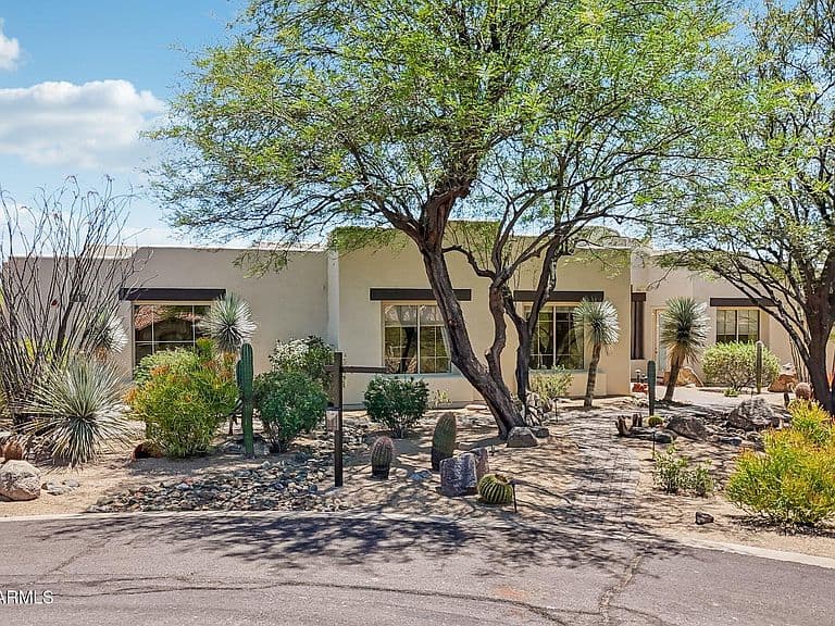 8143 E ARROYO SECO Road photo 2