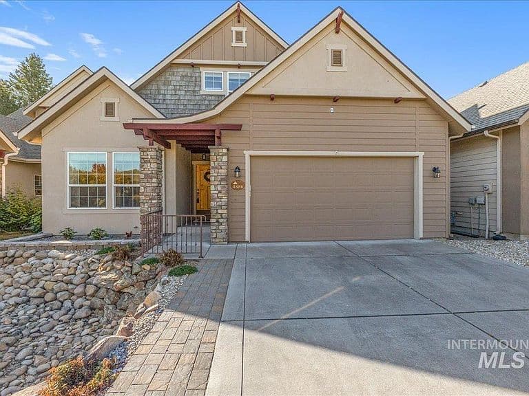 4886 N Ellicott Ln photo 2
