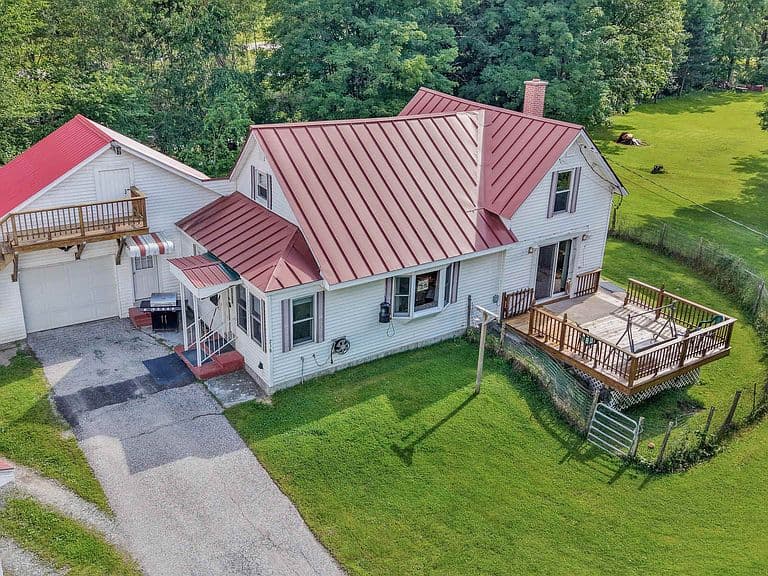 218 Brook Road photo 2