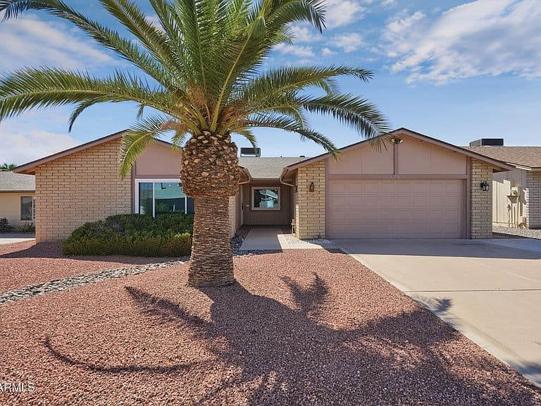 4261 E Yawepe Street photo 1