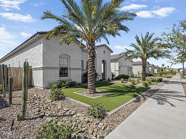 18861 E AZALEA Drive photo 3