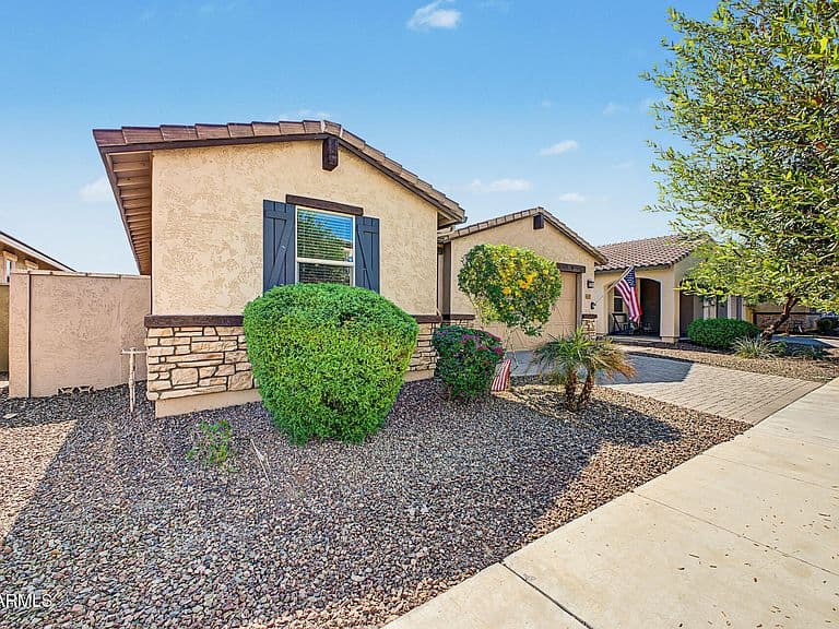 14389 W VOLTAIRE Street photo 3