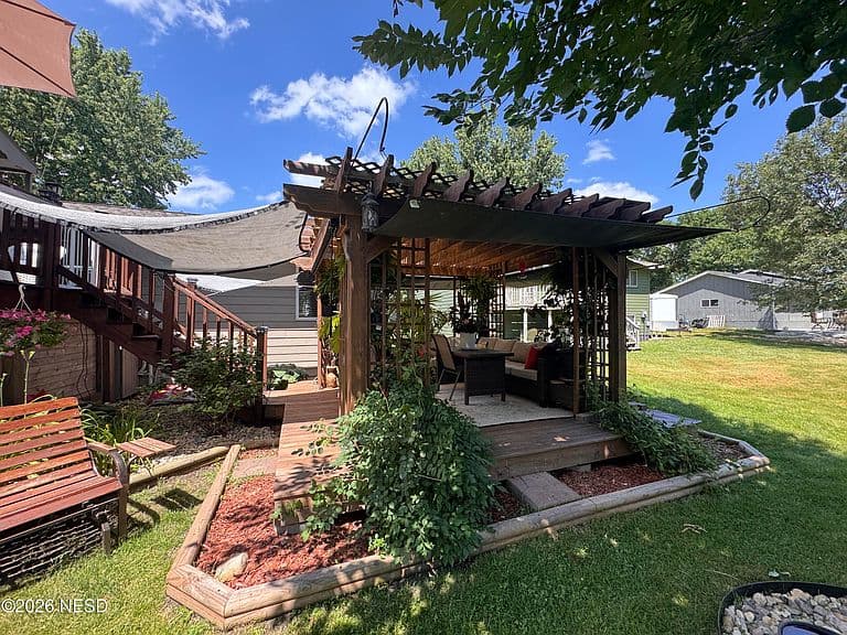 128 18th St NE photo 5