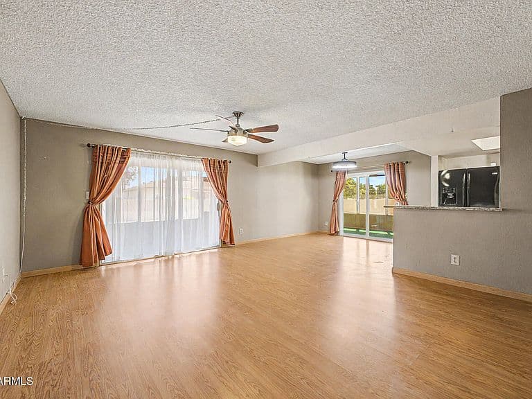 9358 E CITRUS Lane N photo 4