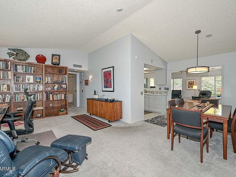 12602 W MESA VERDE Drive photo 2