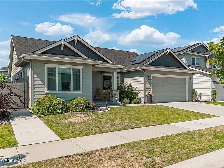 7011 N Degas Dr photo 2