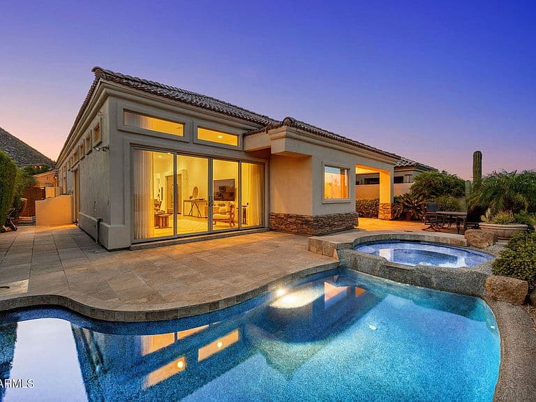 11531 E DESERT WILLOW Drive photo 1