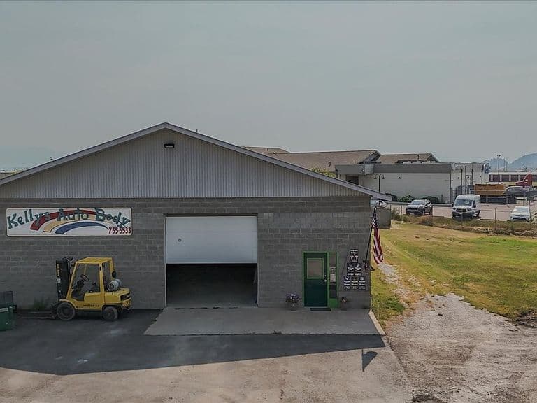 110 Industrial Ct photo 5
