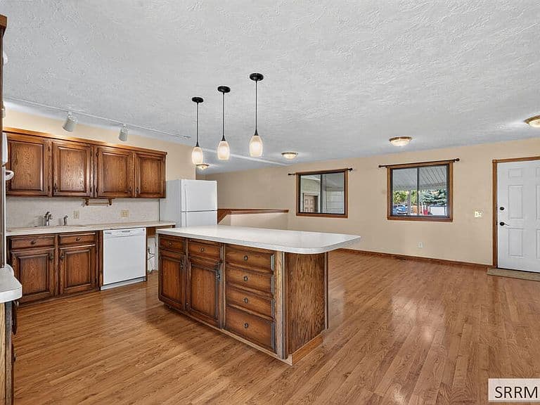 6676 N Derek Ln photo 4