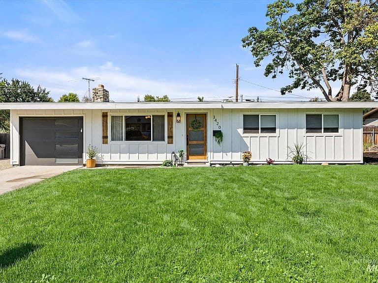 3420 W Sunset Ave photo 1