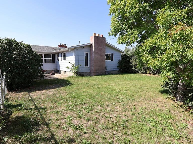 116 3rd St SW photo 4