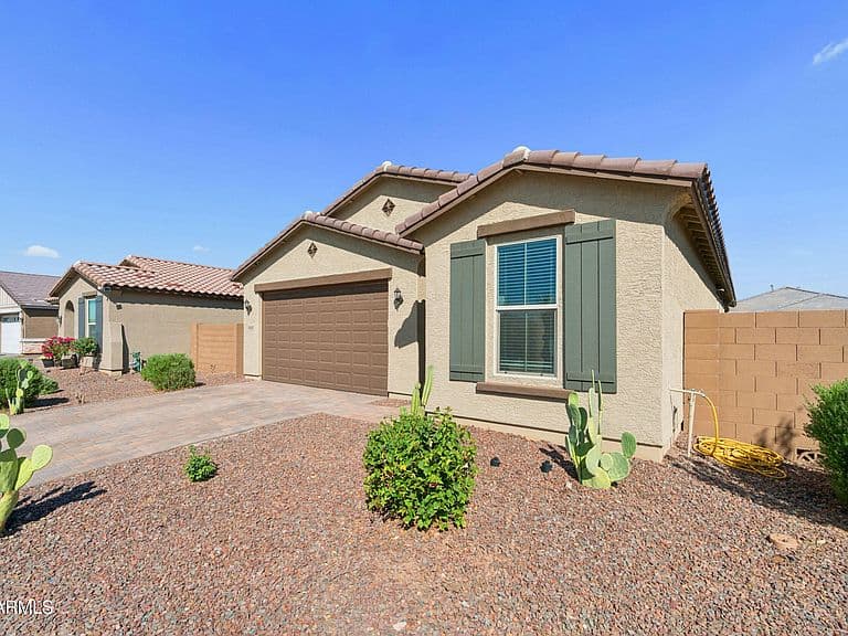 10806 W TONTO Street photo 3