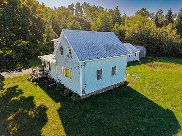 1346 Bridge Road photo 4