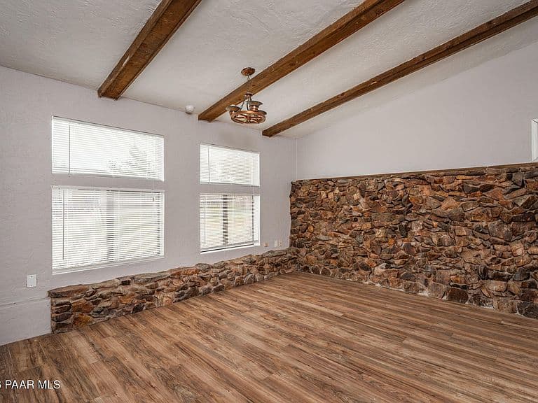 3700 N Starlight Dr photo 5
