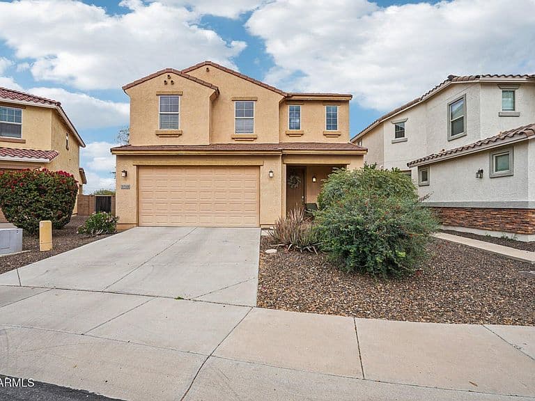 31349 N Cavalier Dr photo 1