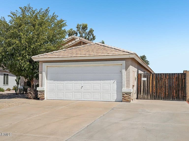 15984 W SMOKEY Drive photo 3