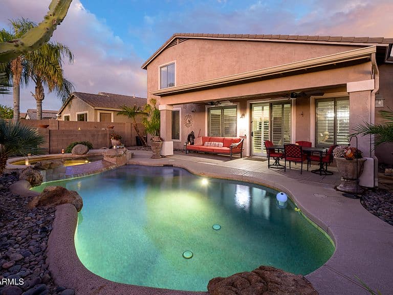 29986 N Little Leaf Dr photo 2