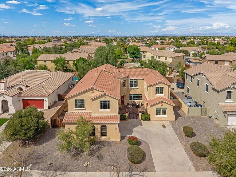 2894 E JANELLE Way photo 1
