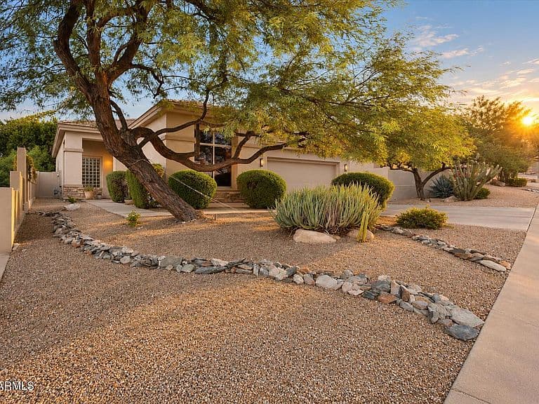 11486 E BECK Lane photo 3