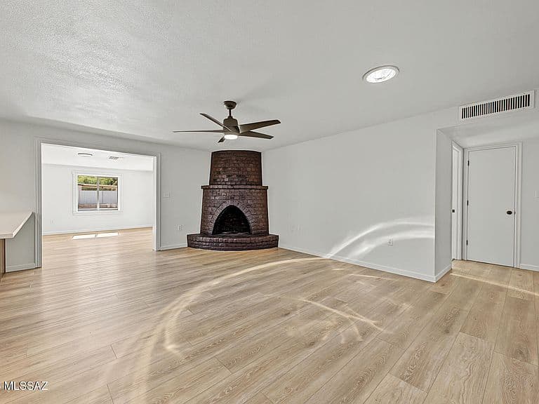 2848 Calle Pkwy photo 5