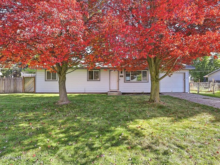 11144 N Jonathan Ave photo 1