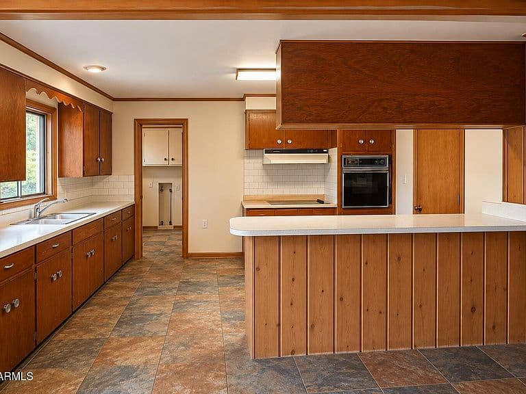 1895 W Aspen Lane photo 5