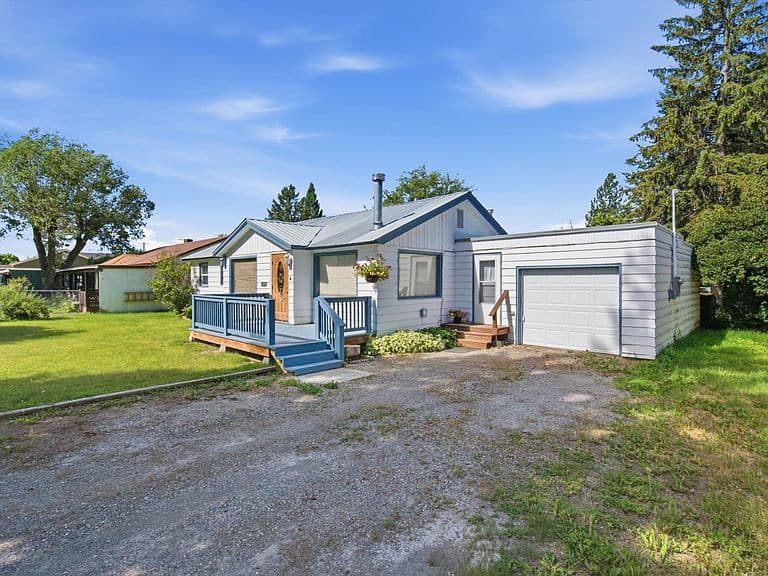 1428 4th Ave W photo 2