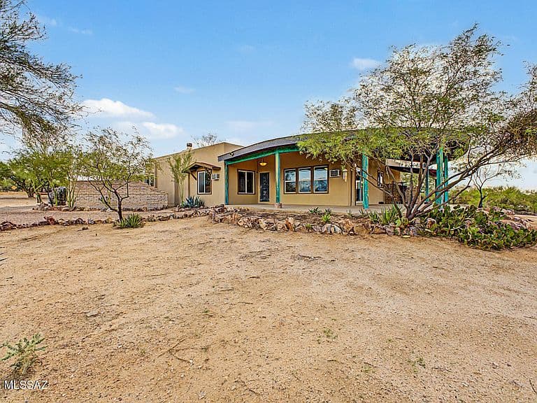 10780 S Fullerton Rd photo 5